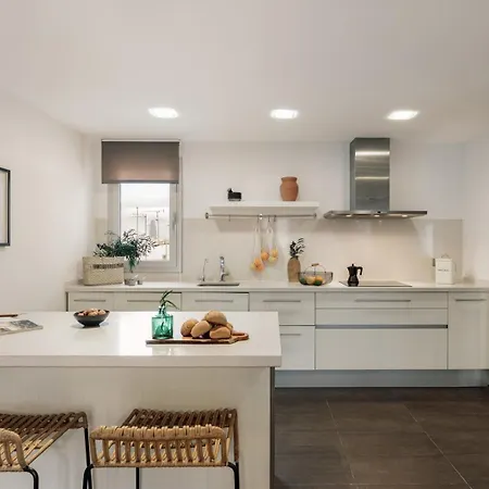 דירה Tarra - 4 Bedrooms And Terrace In Sant Pere *