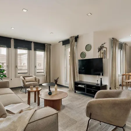 Tarra - 4 Bedrooms And Terrace In Sant Pere *