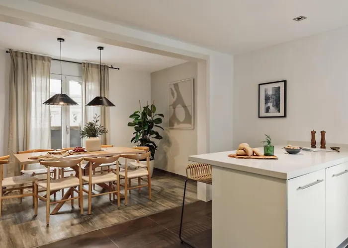 Tarra - 4 Bedrooms And Terrace In Sant Pere Barcelona